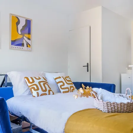 Maisonnette Bleu Horizon Avec Jardin - 2min Gare - Serenito Homes *